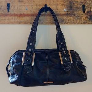 🍒NINE WEST Tube purse